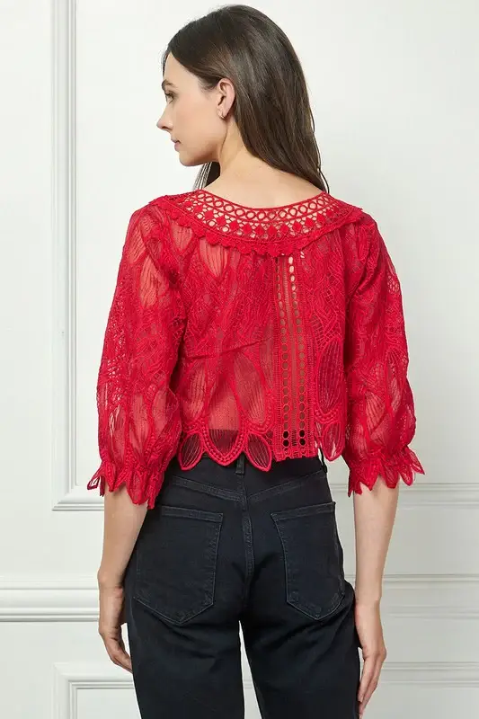 Vermelho BLUSA DE RENDA VERMELHA MANGAS 3/4 AVT10540K para venda a revendedores na Faire2
