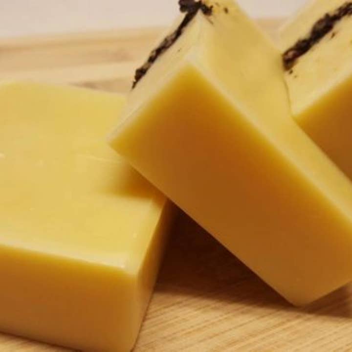 Sabonete Hibiscus Laranja Doce por atacado de Mantra Soap