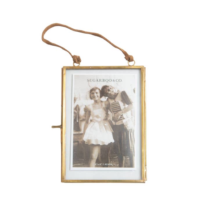 Brass Frame 4"x6" Vertical for wholesale by Sugarboo & Co