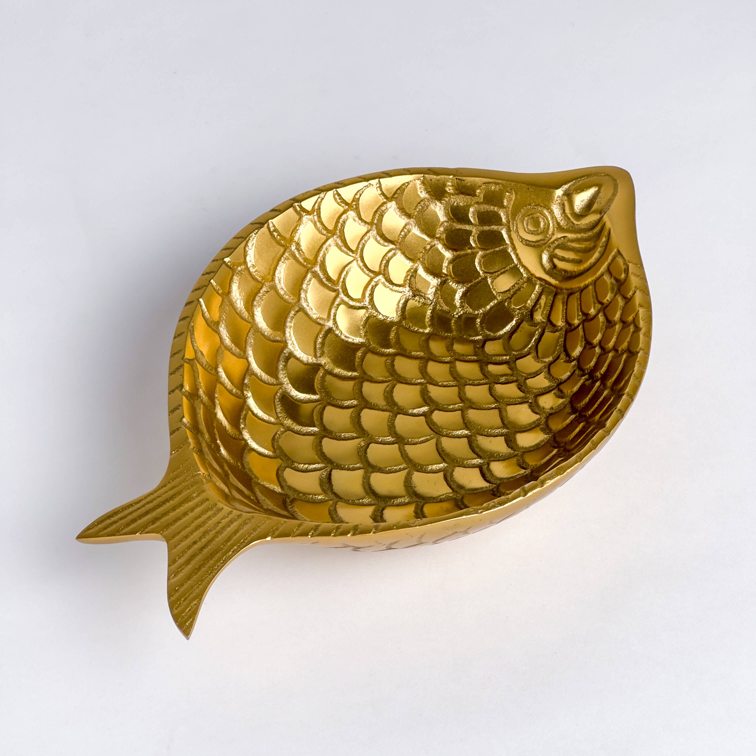 India Handicrafts Inc – wholesale Decorative plate/dish/bowl – Etched Gold Fish Bowl3
