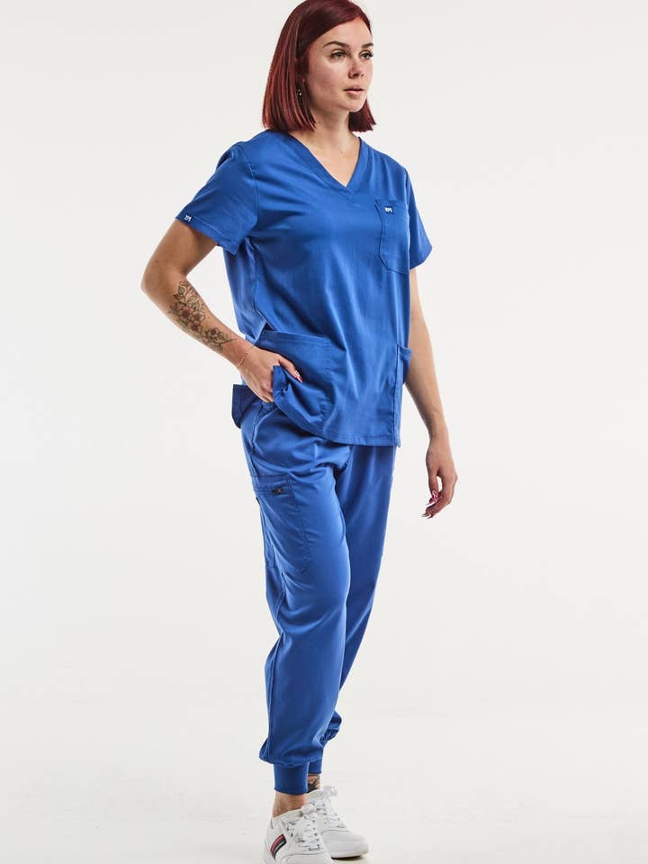 AELIN - Wholesale Healthcare Uniform - Women's - EMMA Jogger - Tenue médicale - Femme - Bleu roi2