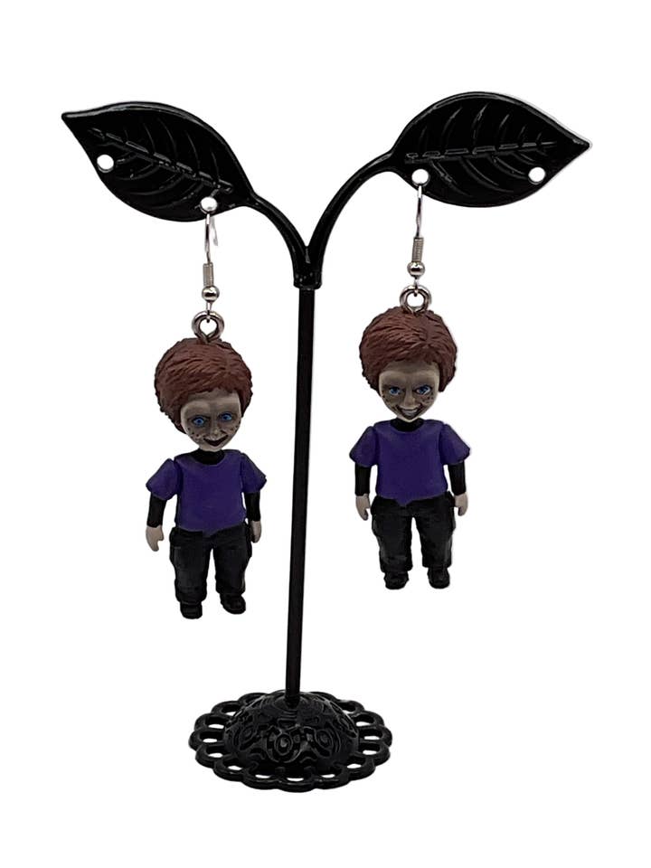 Pendientes Glen de Chucky para venta al por mayor de S and E Hobbies and Collectables