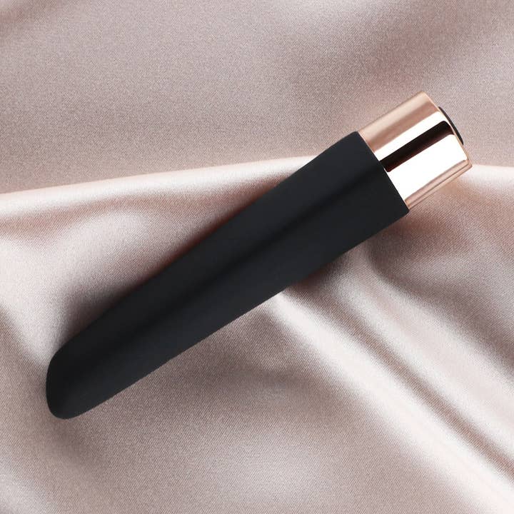 Quinn - Rechargeable Silicone Bullet Vibrator for wholesale by Edonista