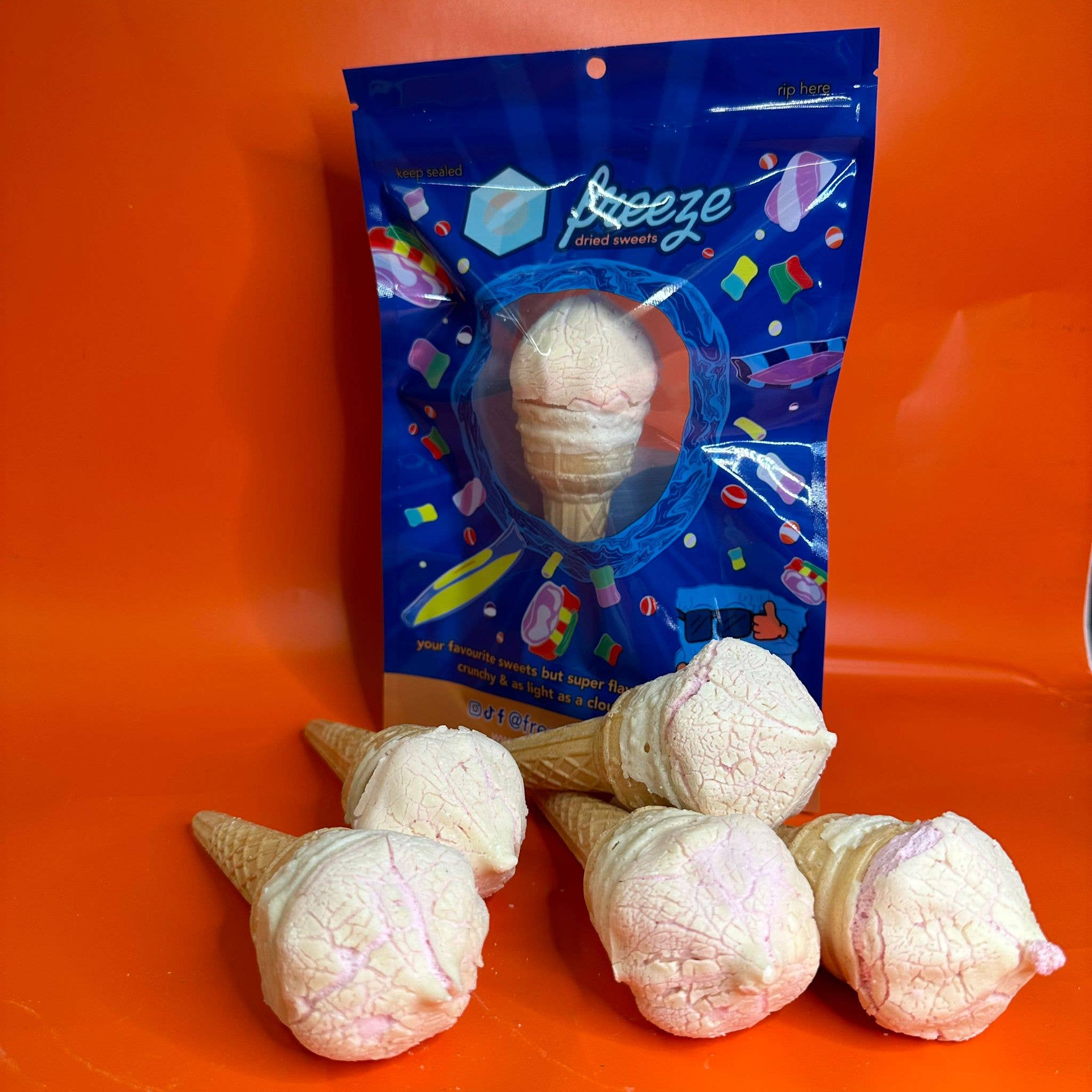 Freeze Dried Sweets – wholesale Boiled sweets – Ice Cream Mallows 1 Piece - Freeze Dried Sweets1