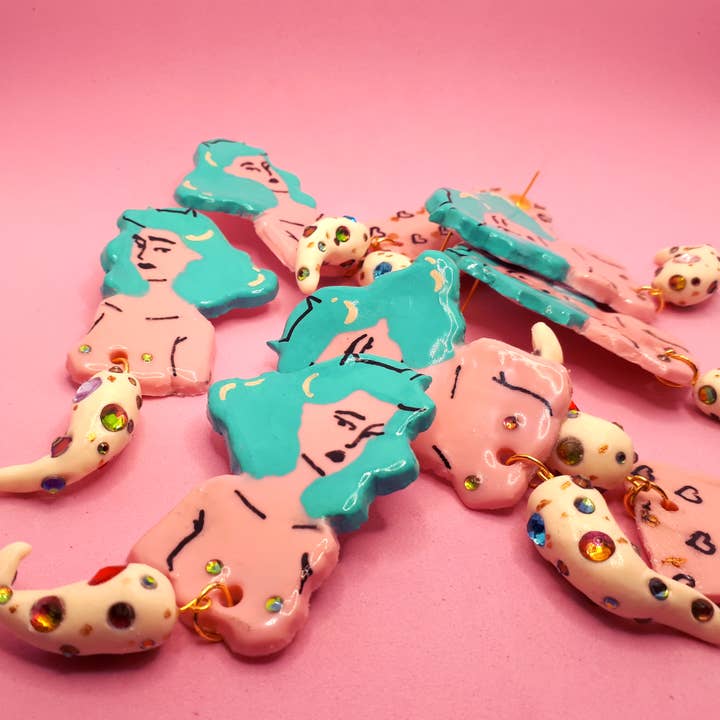 Feminine character earrings for wholesale by Mars and moi