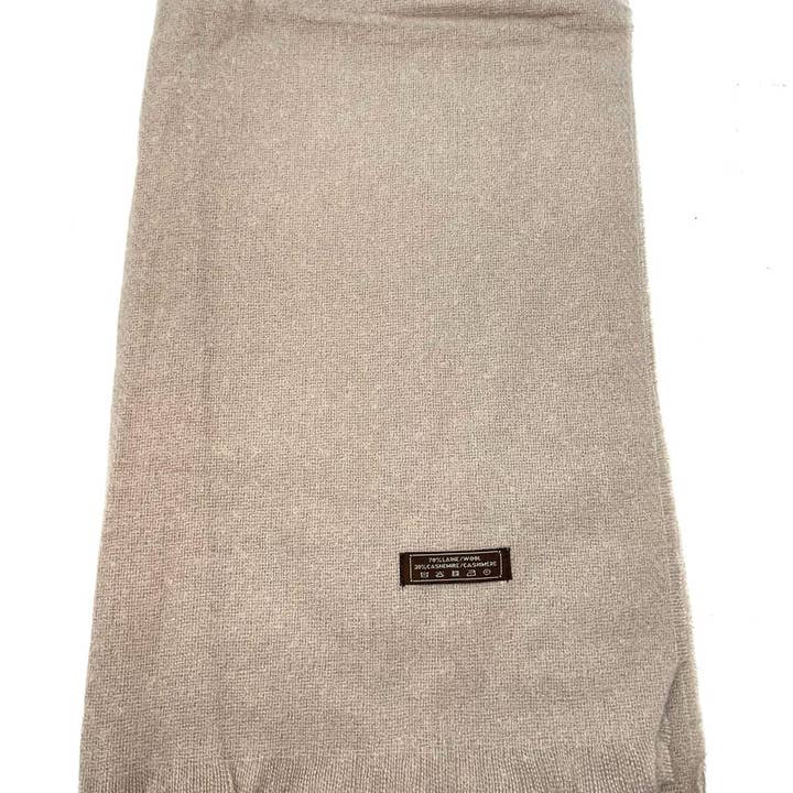 LINETA - Wholesale Scarf - Women's - HH-175 Plain scarf with short fringe4