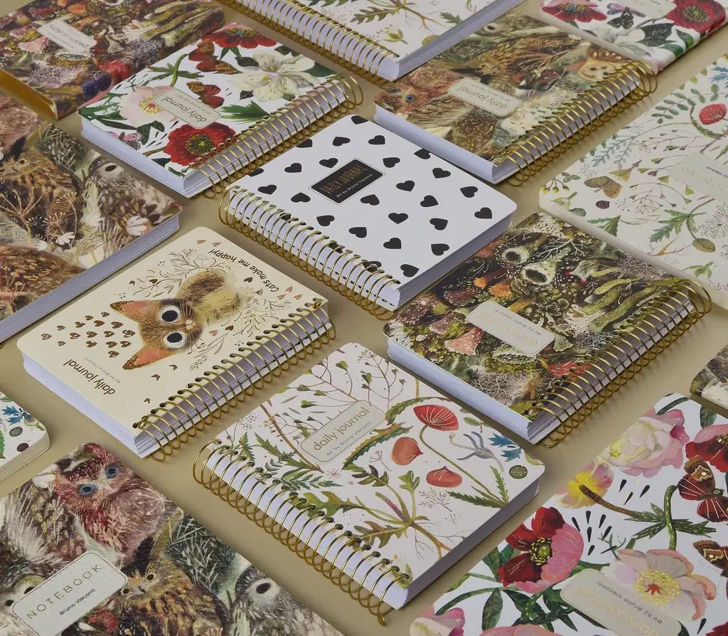 BV by Bruno Visconti - Vente Agendas - Agenda hebdomadaire spiralé A6 ArtPlanner - Pivoines3