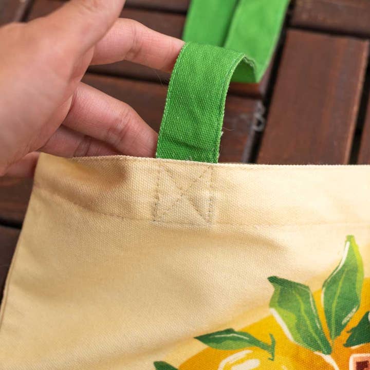 Birdie Tam - Wholesale Tote Bag - Unisex - Tote bag - Capybaras4