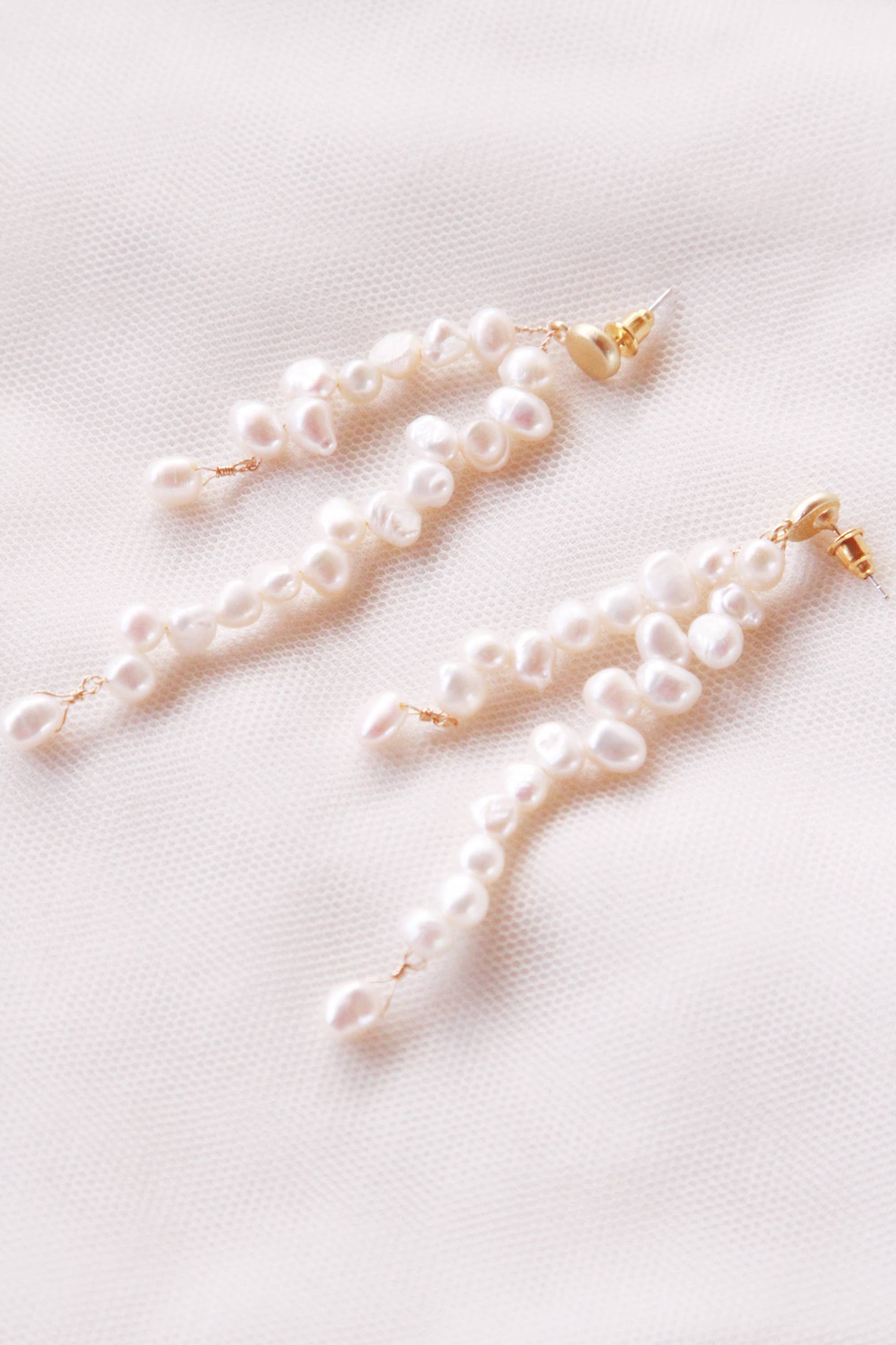 Lily in love - Wholesale Dangle Earrings - Wedding pearl pendant earrings “Irena”1