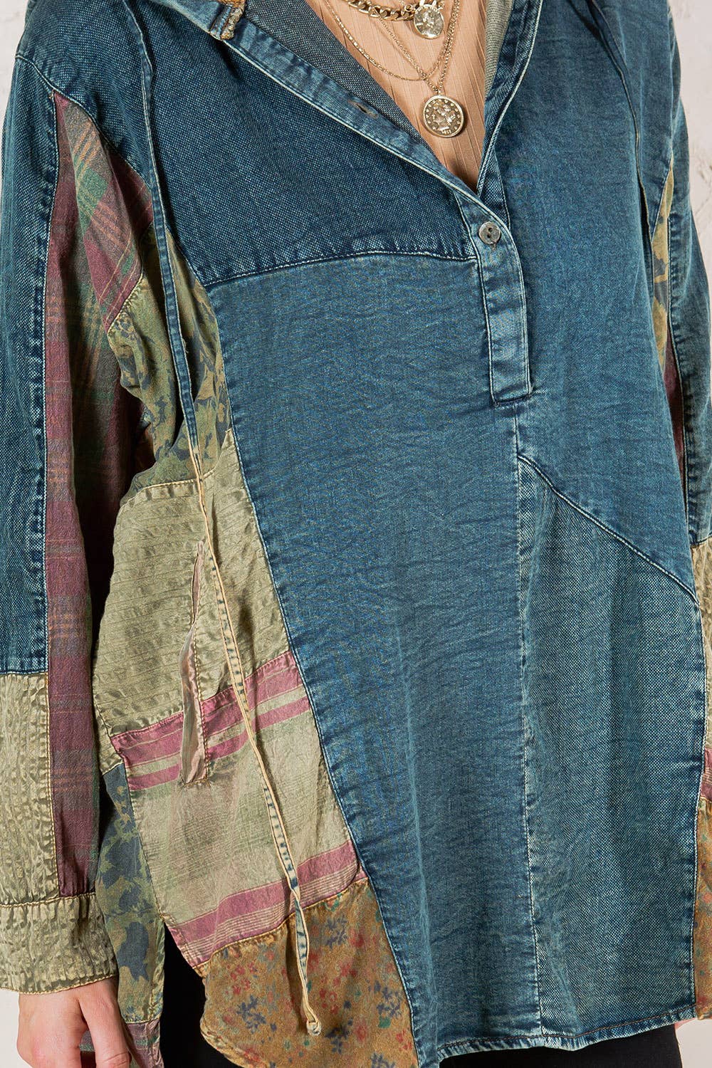 Young Threads - Wholesale Tunic - Women's - Western Boho Chic: Hooded High Low Patchwork Top8