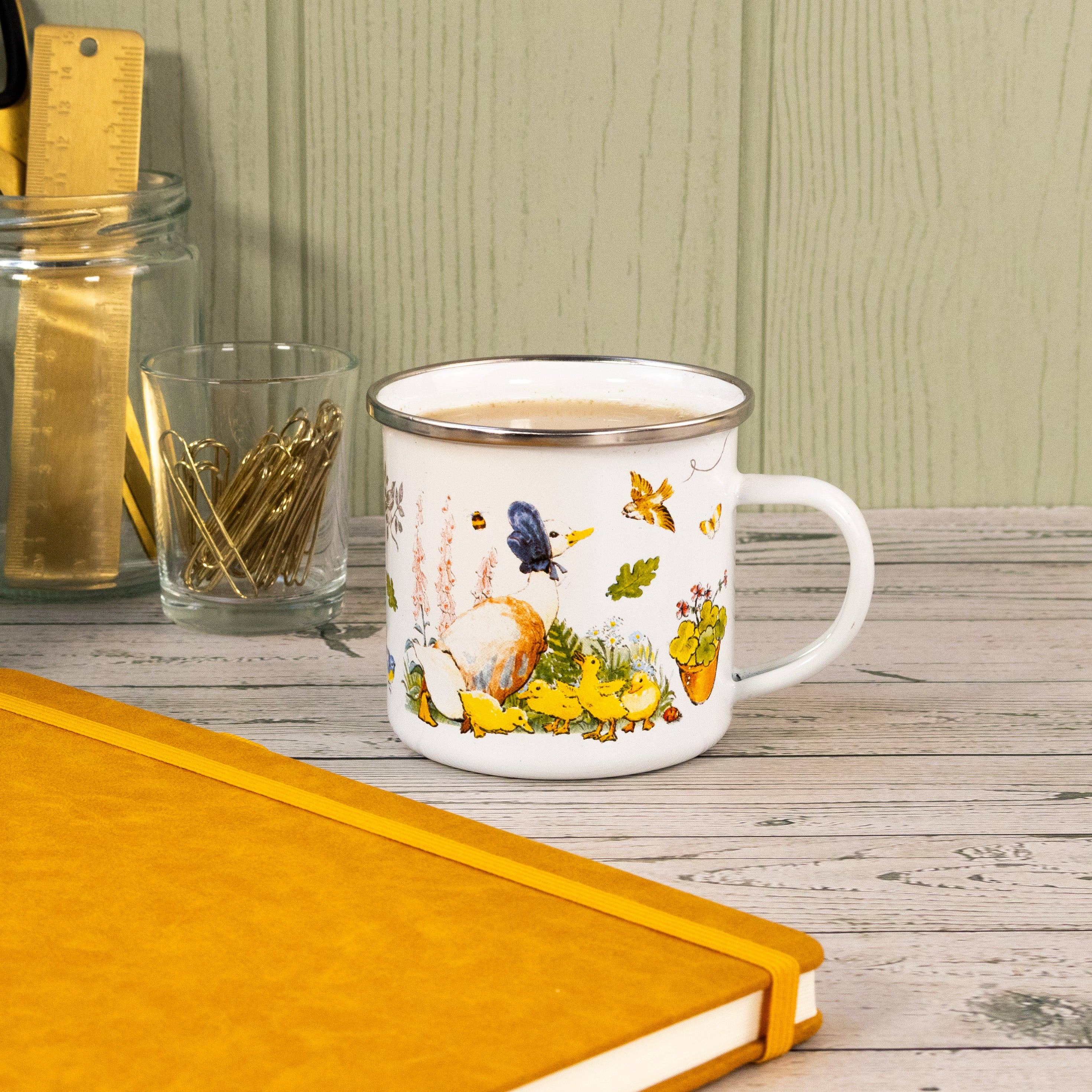 Robert Frederick Ltd – wholesale Coffee mug – Jemima Puddle-Duck Enamel Mug - Classic Beatrix Potter Design2