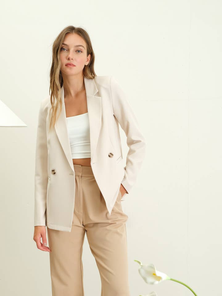 The Workshop Studio - Wholesale Jacket - Women's - SOLID DOUBLE BREASTED JACKET