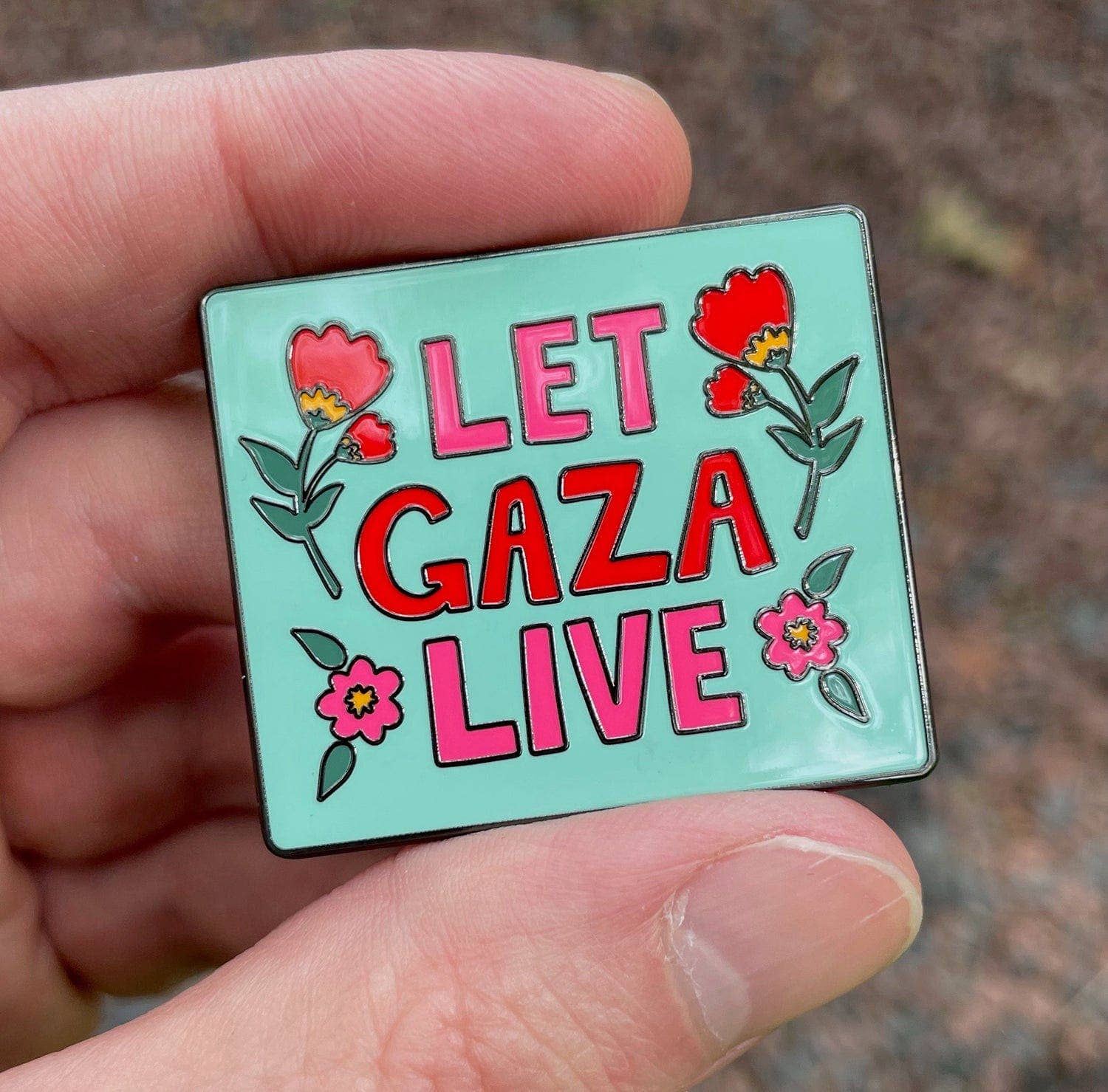 Dissent Pins - Wholesale Lapel Pin/Button - Let Gaza Live Pin0
