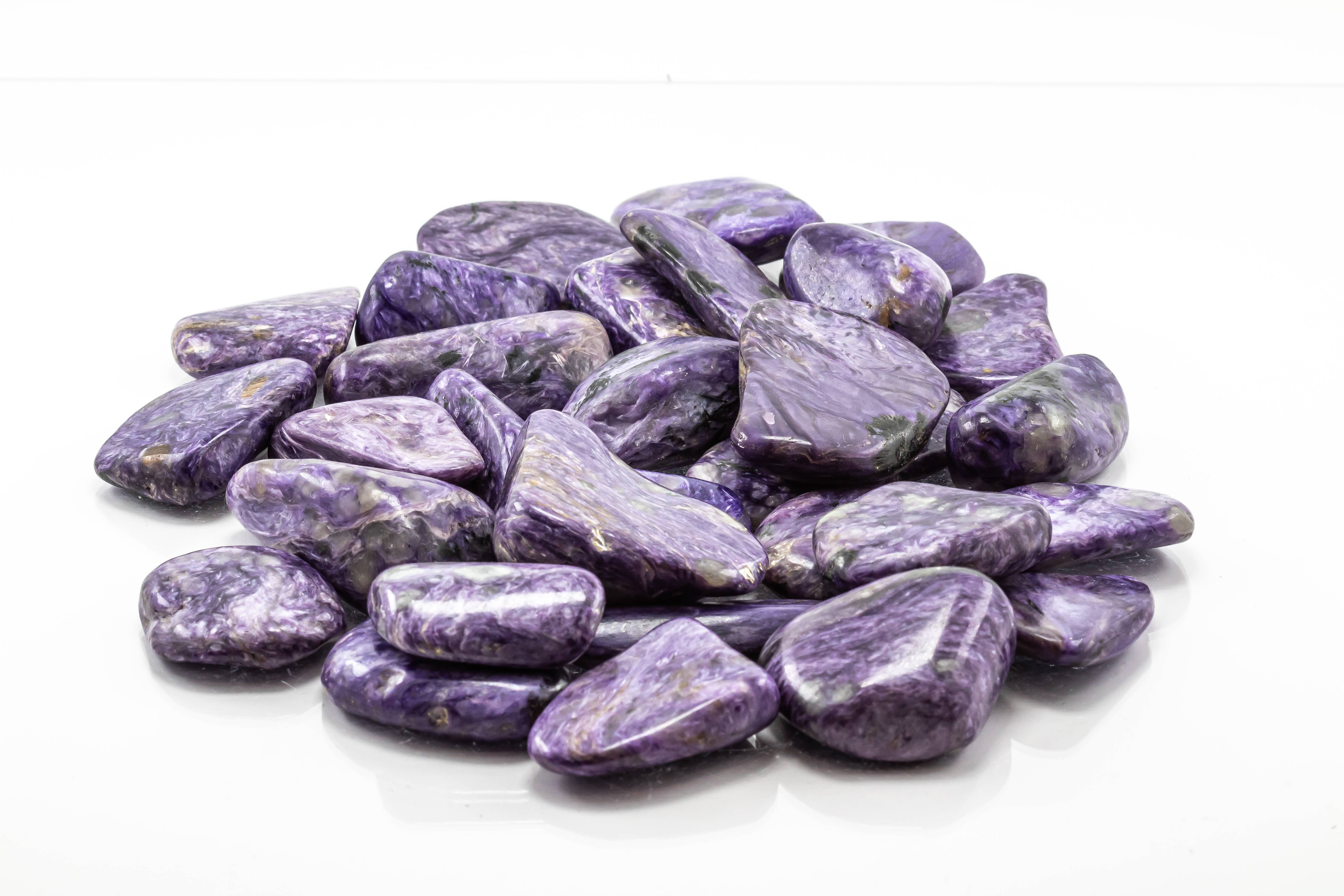 Quasar Gems USA – wholesale Spiritual stone/crystal – Charoite Tumbled Polished Medium 1KG/2lbs