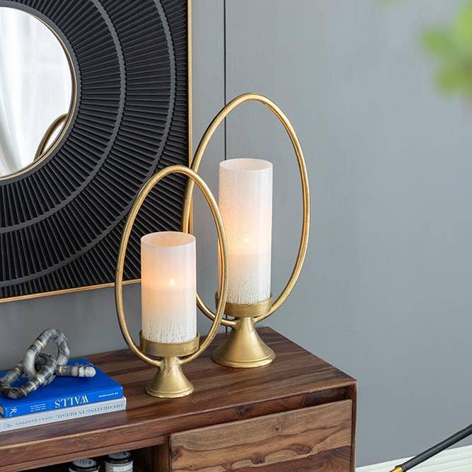 A&B Home Group Inc. – wholesale Ljushållare – S/2 Ovala Halo Orkanljusstakar - Guld6