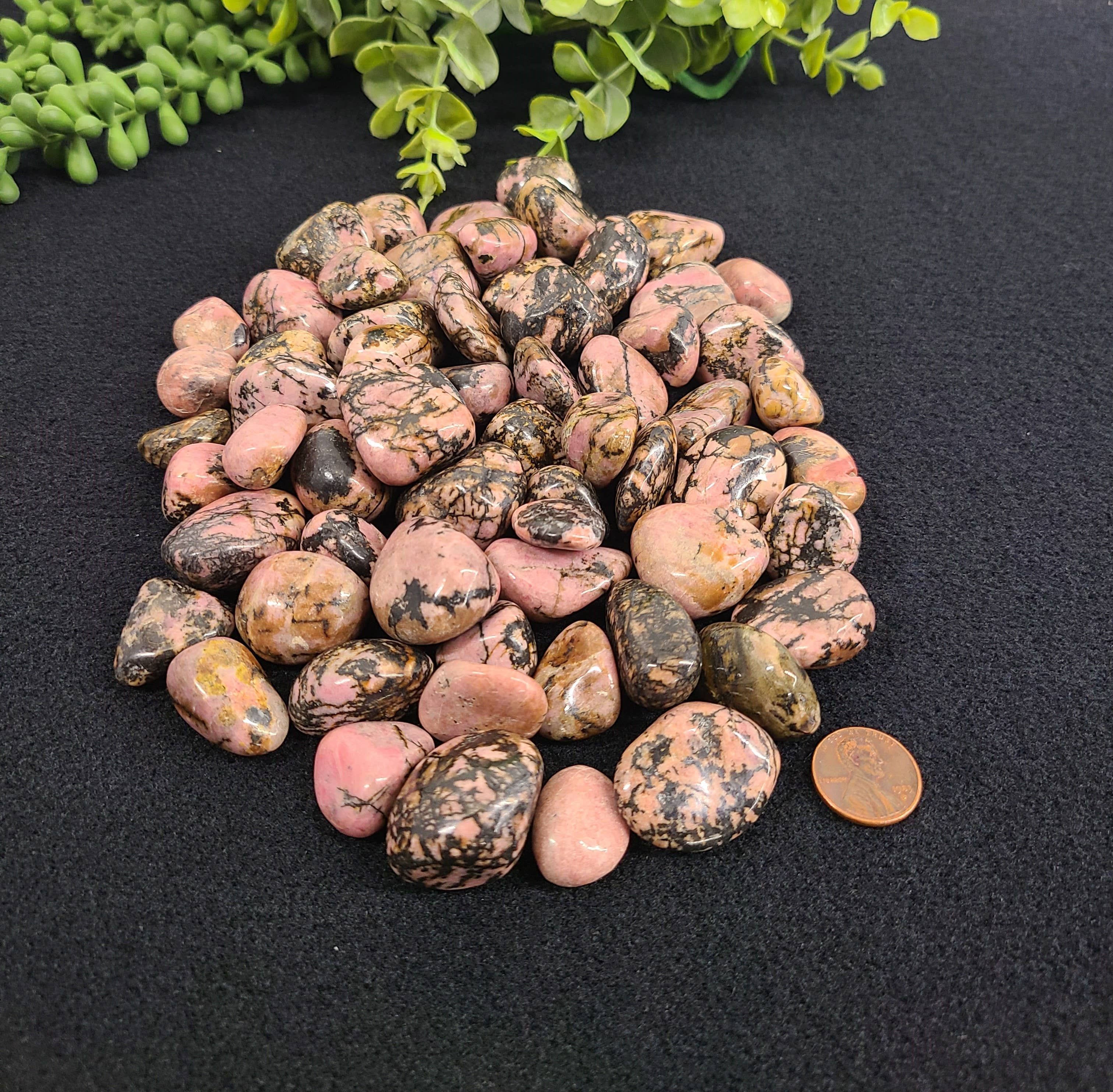 Meraki Gemstones – Pedra/cristal espiritual por atacado – Rodonita (1kg/2,2 lbs.) Pedras Retropetadas 20-25mm1