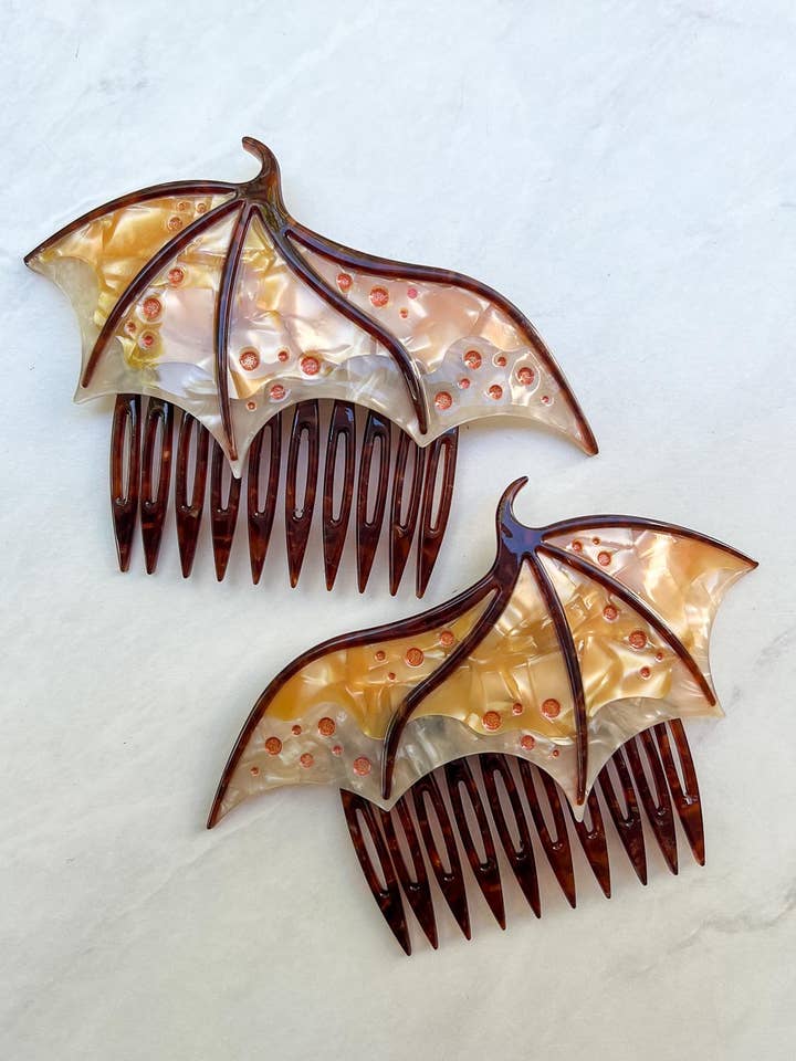 Ensemble de peignes Aile de Dragon d'Or | Cadeaux Fantaisie pour la vente par Blissfully Bookish Company
