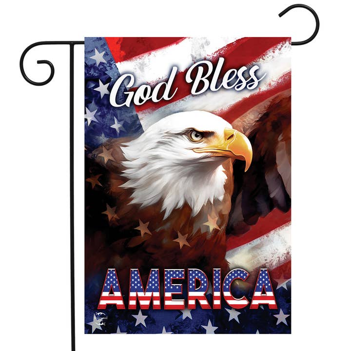 Drapeau de jardin God Bless America Eagle pour la vente par Briarwood Lane