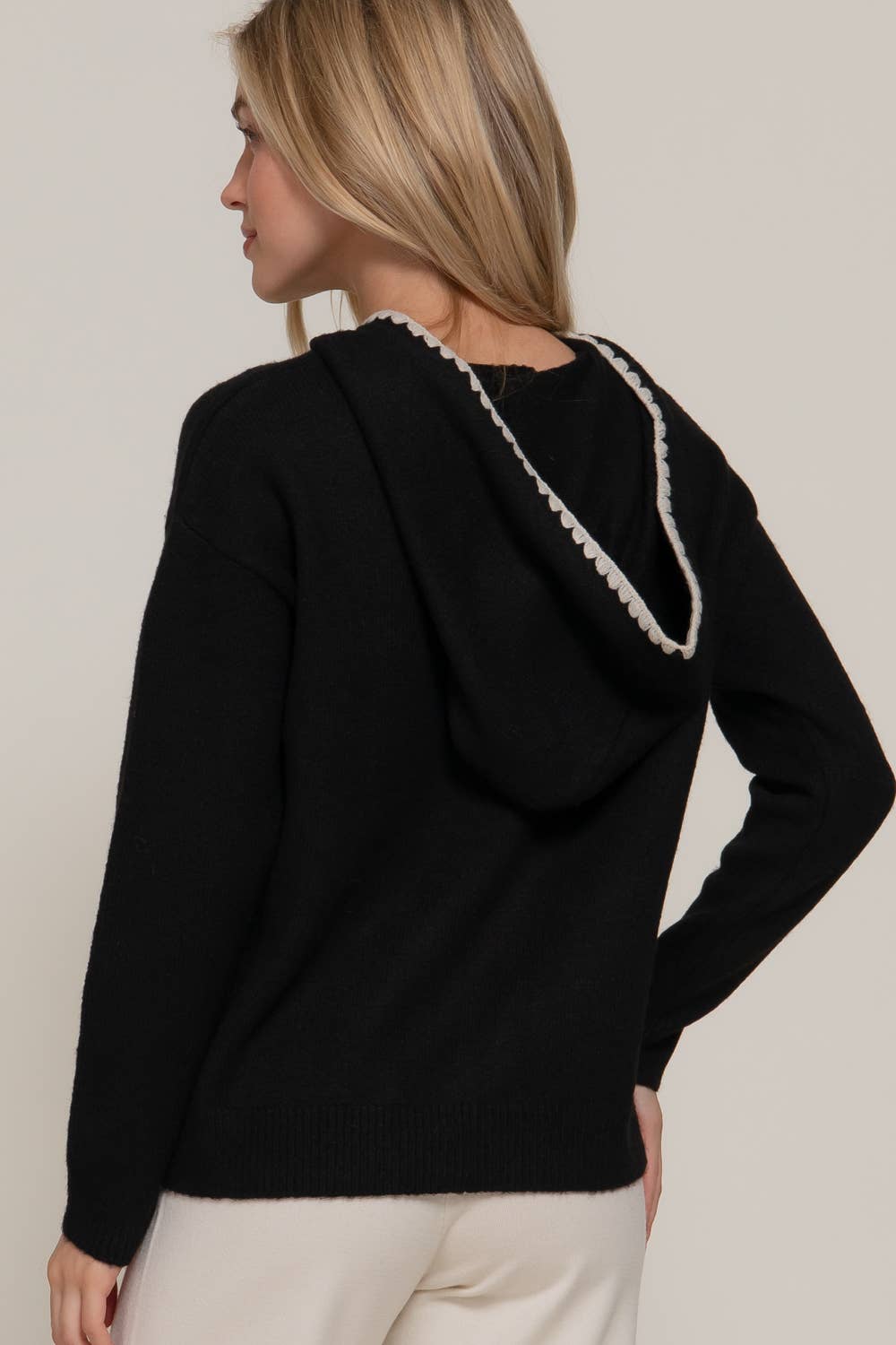 Active Basic | Active USA - Vente Pull en maille – femme - Sweat à capuche à manches longues avec détail de couture et lettres2