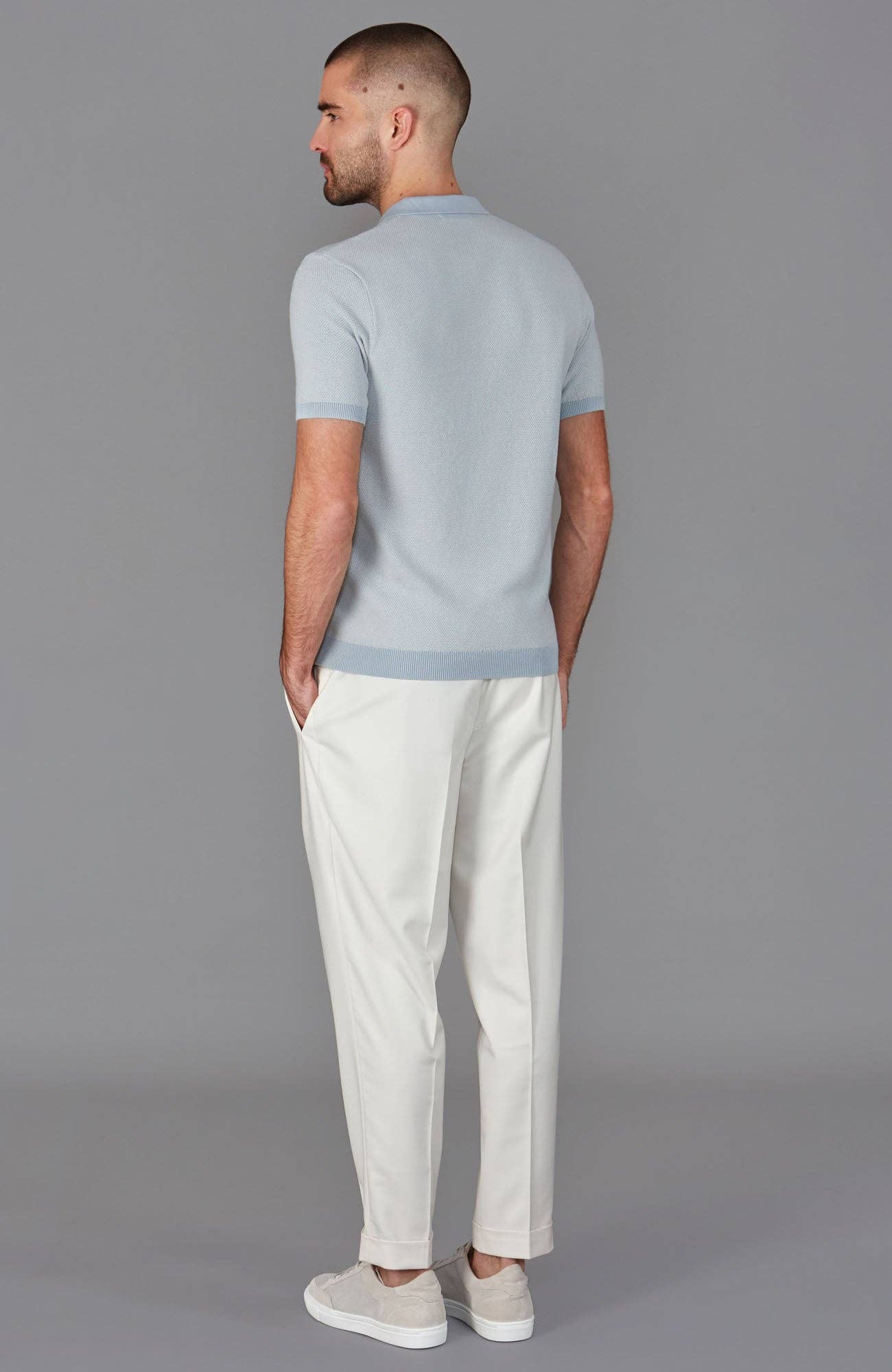 Paul James Knitwear – Großhandel Poloshirt – Herren – Zweifarbiges strukturiertes Poloshirt aus leichter Baumwolle für Herren5