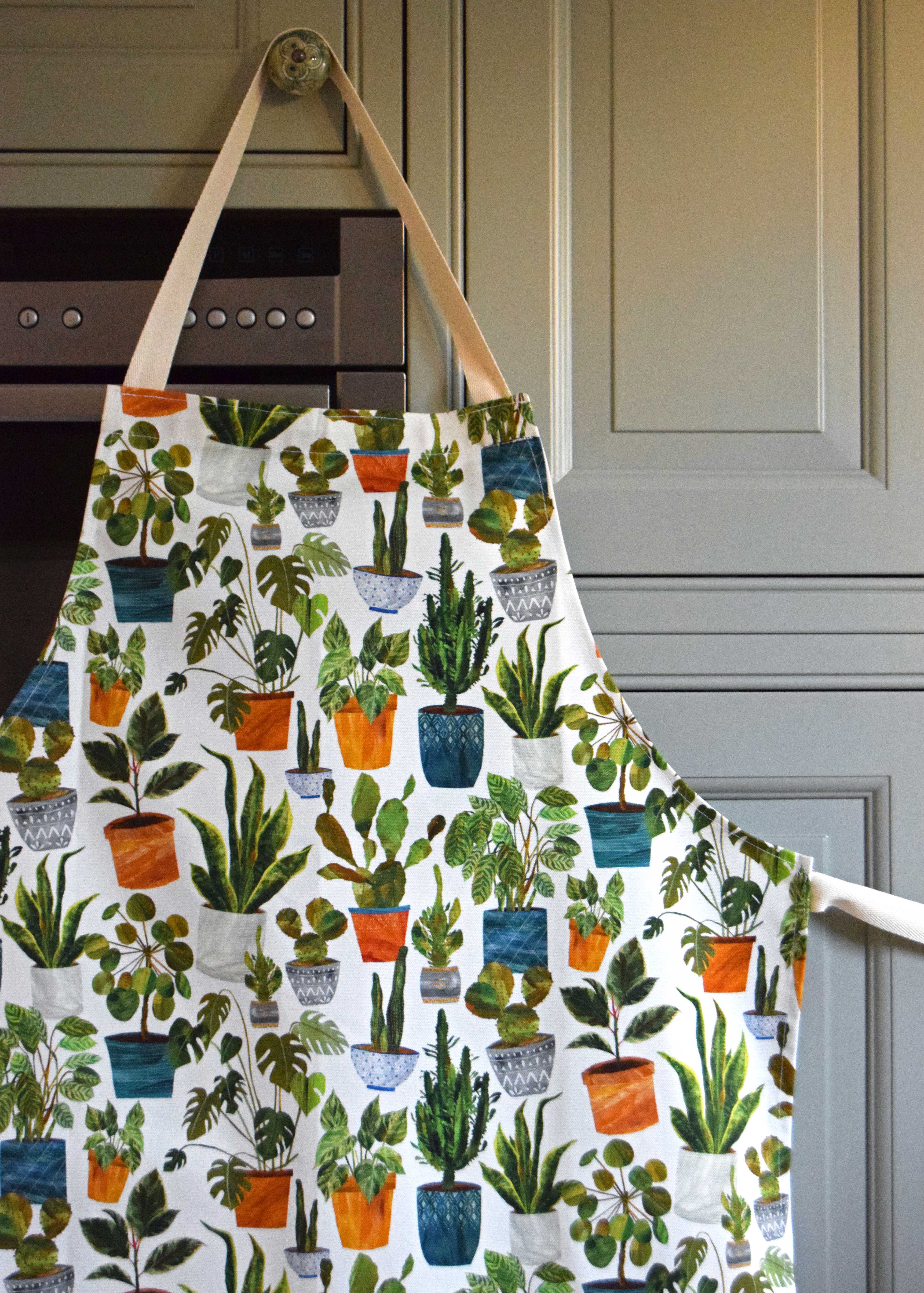 Freya Snow - Wholesale Apron - Houseplants Cotton Apron1