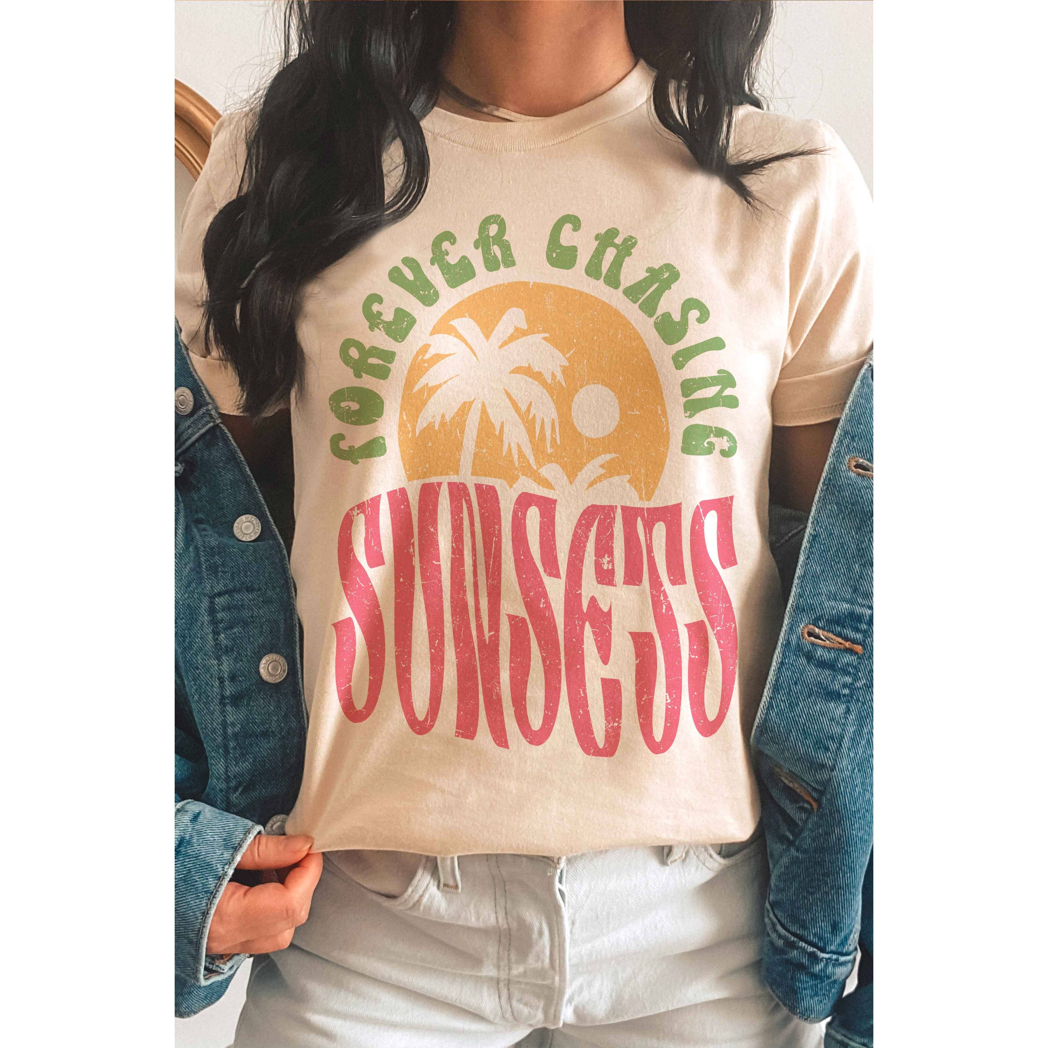 BLUME & CO. - Wholesale T-Shirt (Graphic) - Women's - FOREVER CHASING SUNSETS Graphic Tee