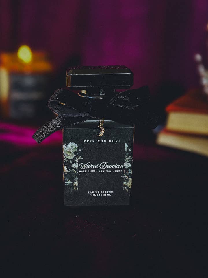 Wicked Devotion Eau De Parfum for wholesale by Keskiyön Hovi - The Midnight Court