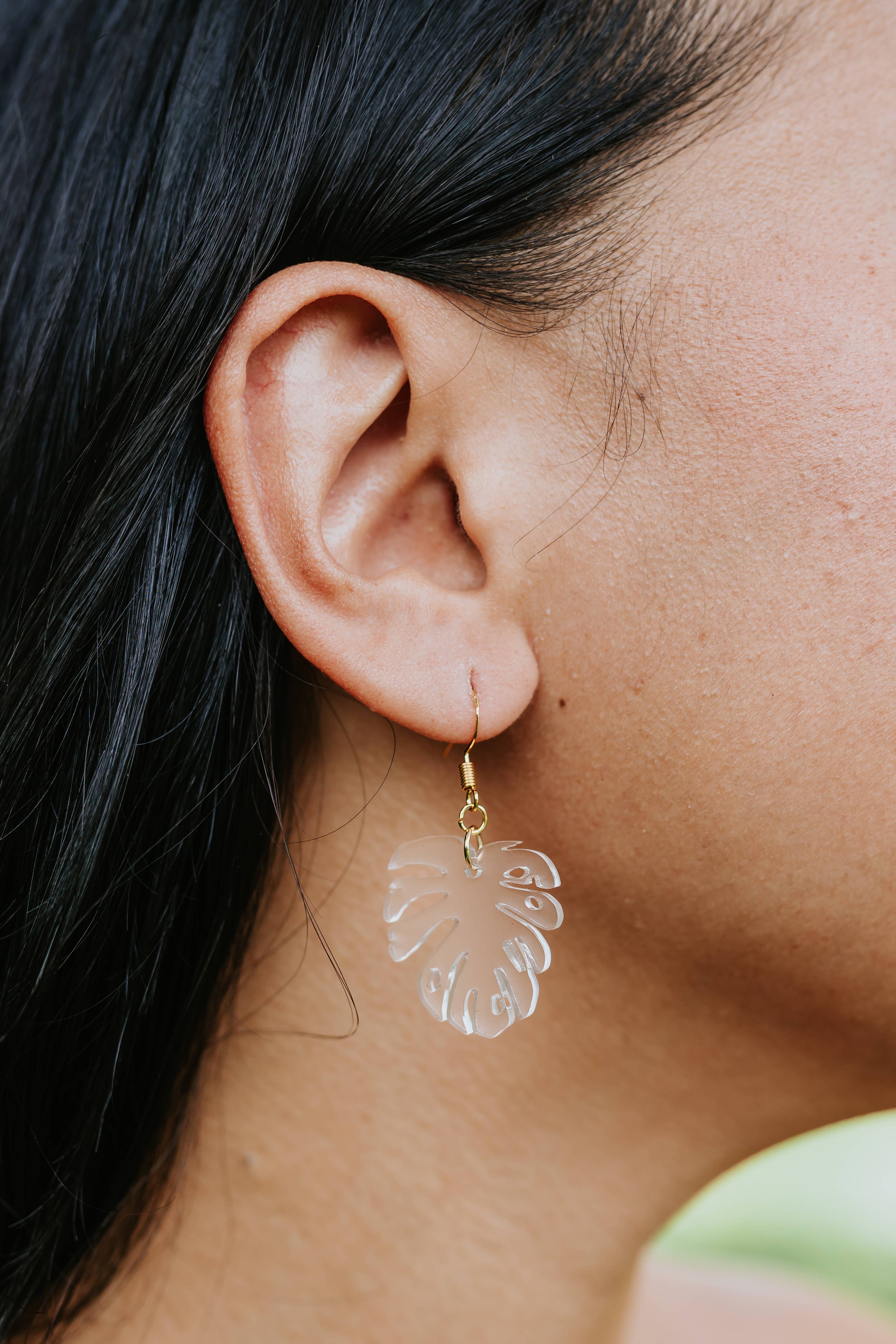 Island Breeze Designs - Wholesale Dangle Earrings - Monstera Earring1