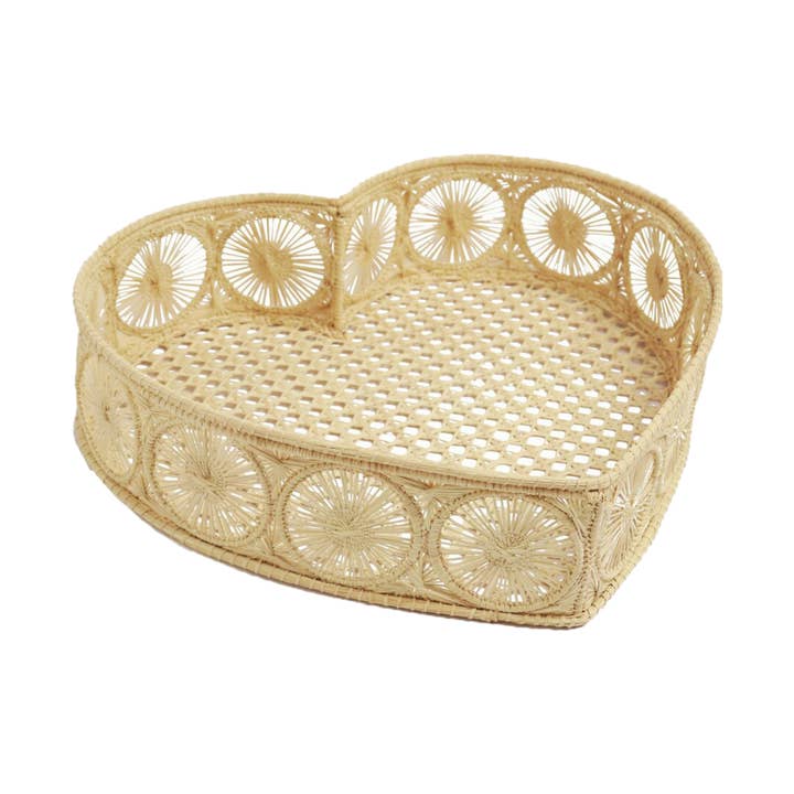 Heart Iraca Woven Basket for wholesale by Artett