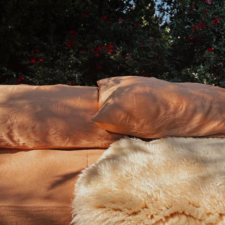 Ebb & Flow - Wholesale Bedding pillowcase/sham - Silk Pillowcases - Plant & Botanical Dye1