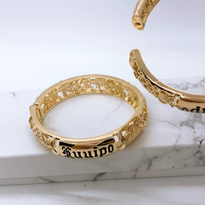 Anela's Jewelry – wholesale Manschettarmband – Kuuipo med Plumeria blomma 12MM Hawaiian Hamilton guldarmband4