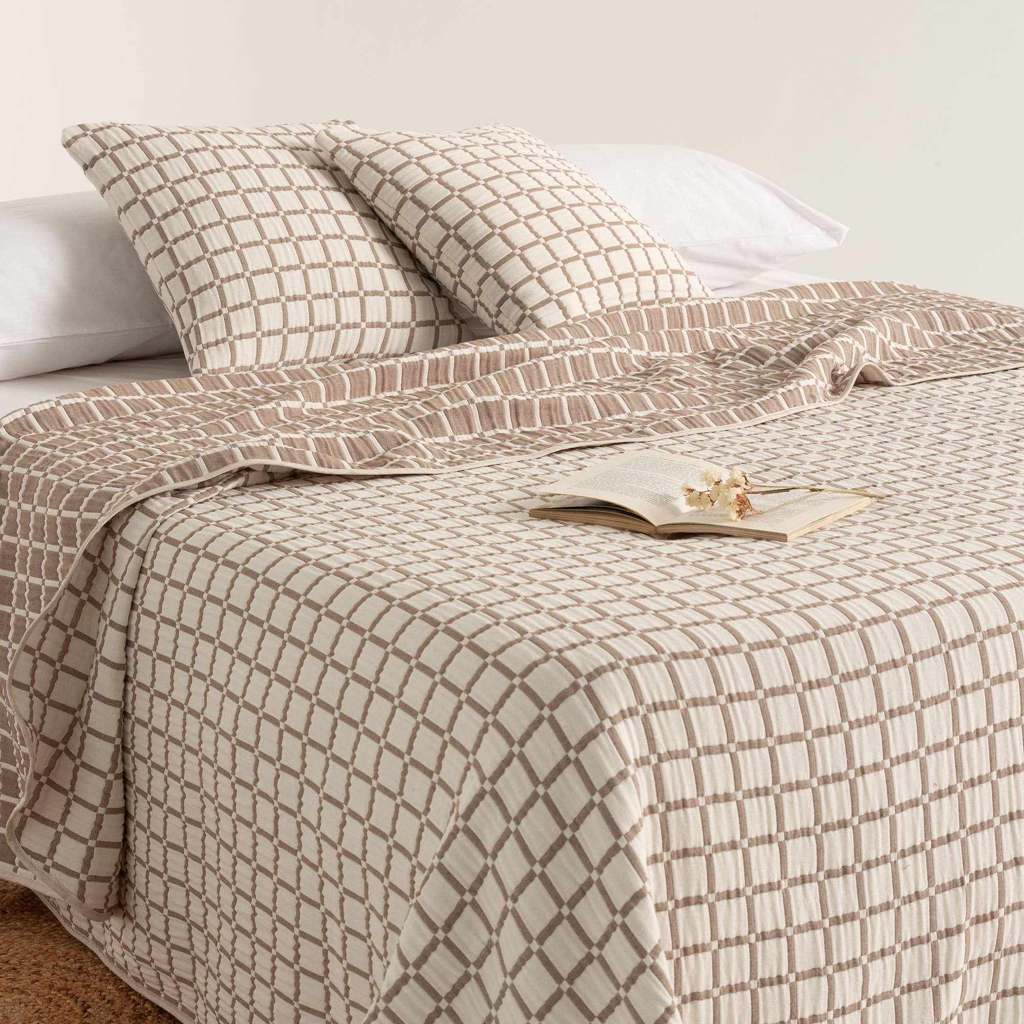 Braun Leichte Jacquard-Baumwolldecke mit Karos INEA für den Großhandel auf Faire3