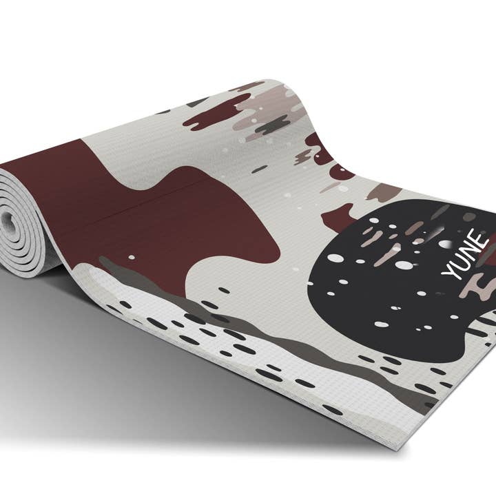 Tapis de voyage Slate Trekk pour la vente par Yune Yoga