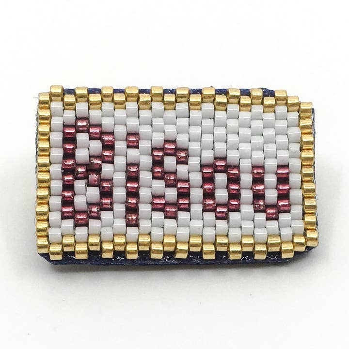 Bisou brooch for wholesale by Ely De Paname