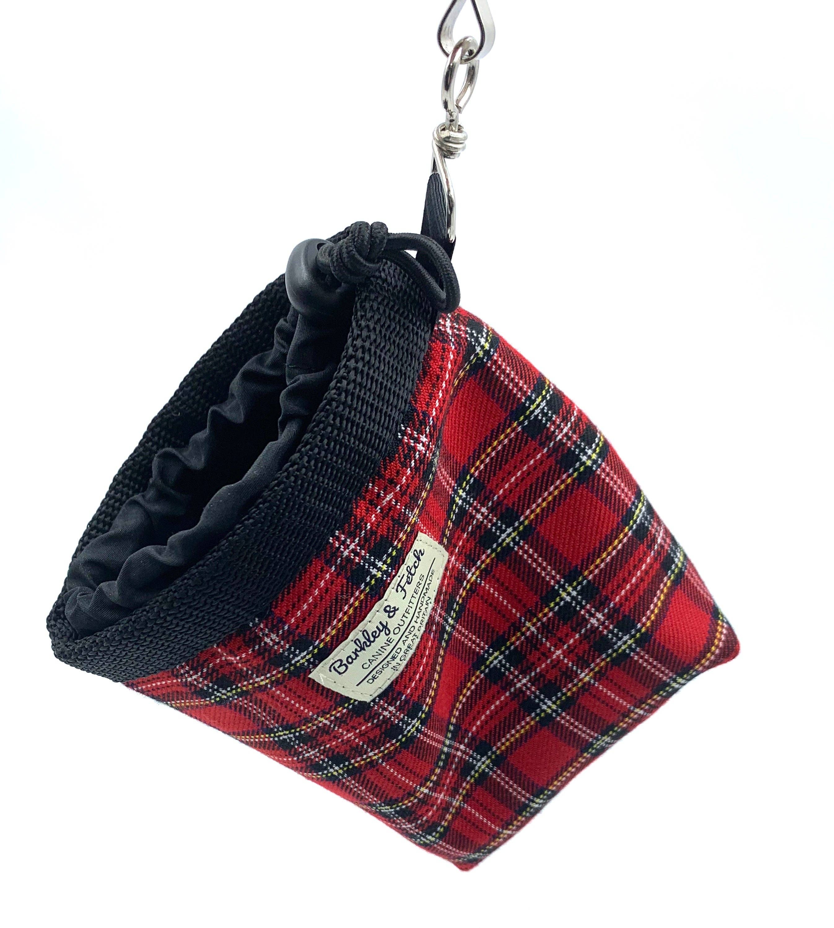 Barkley and Fetch – wholesale Pet treat bag – Dog – Red Tartan Treat Bag3