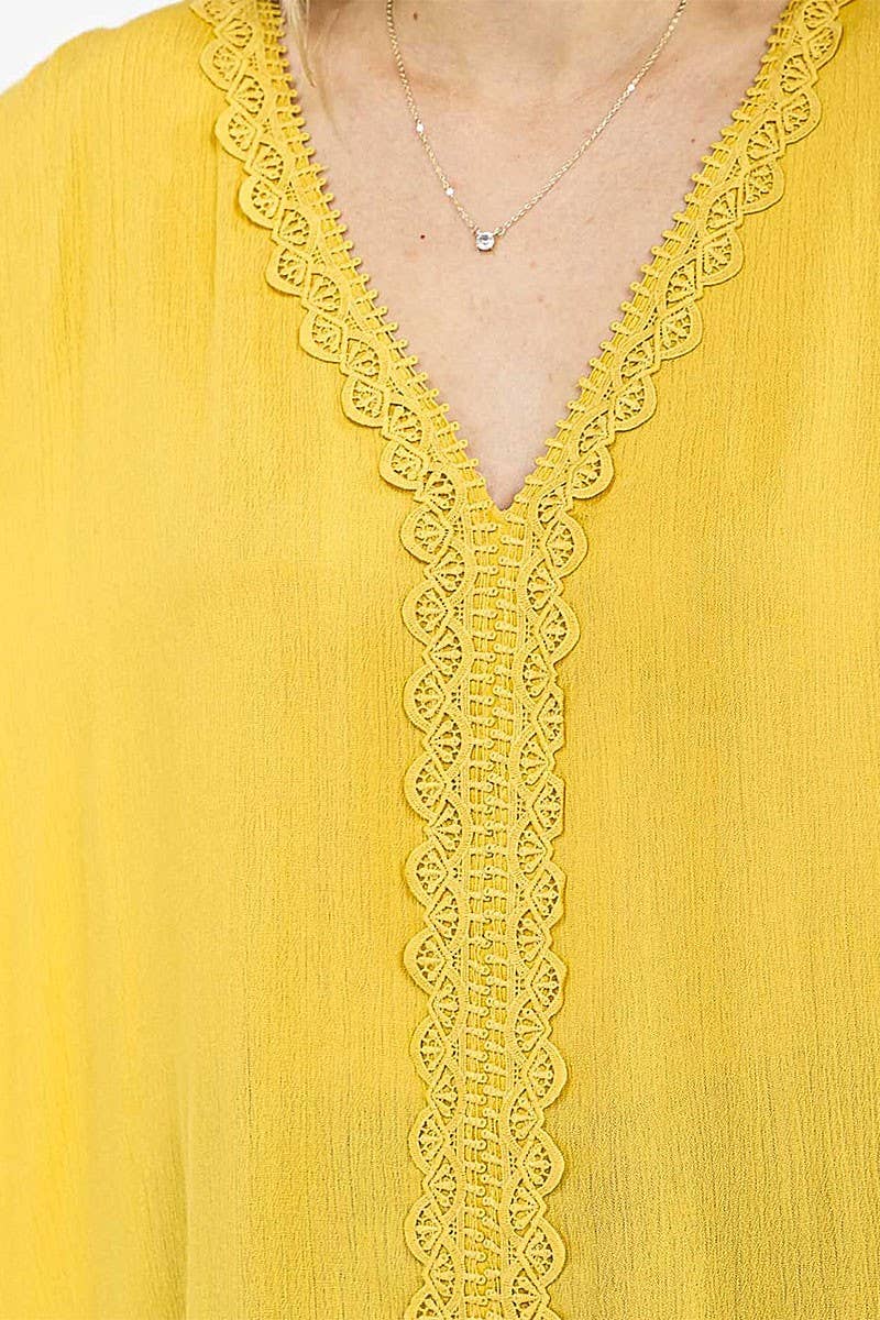 ROUSSEAU - Wholesale Tunic - Women's - SHORT SLEEVE V-NECK LACE TRIM TUNIC BLOUSE7