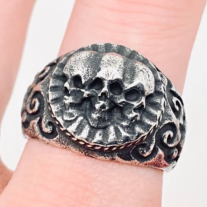 Stainless Steel Triple Skull Ring - MJ/MR/GT for wholesale by Mio Queena