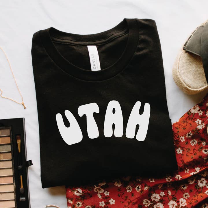 Utah Grafisk Tee for engroshandel hos Makayla Grace