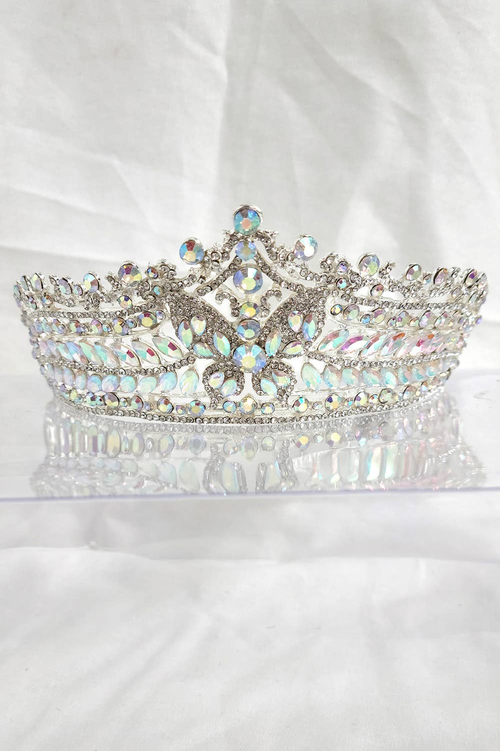 Chicas – Großhandel Tiara – Damen – Schmetterlings-Tiara mit Juwelen und Edelsteinen HT9553