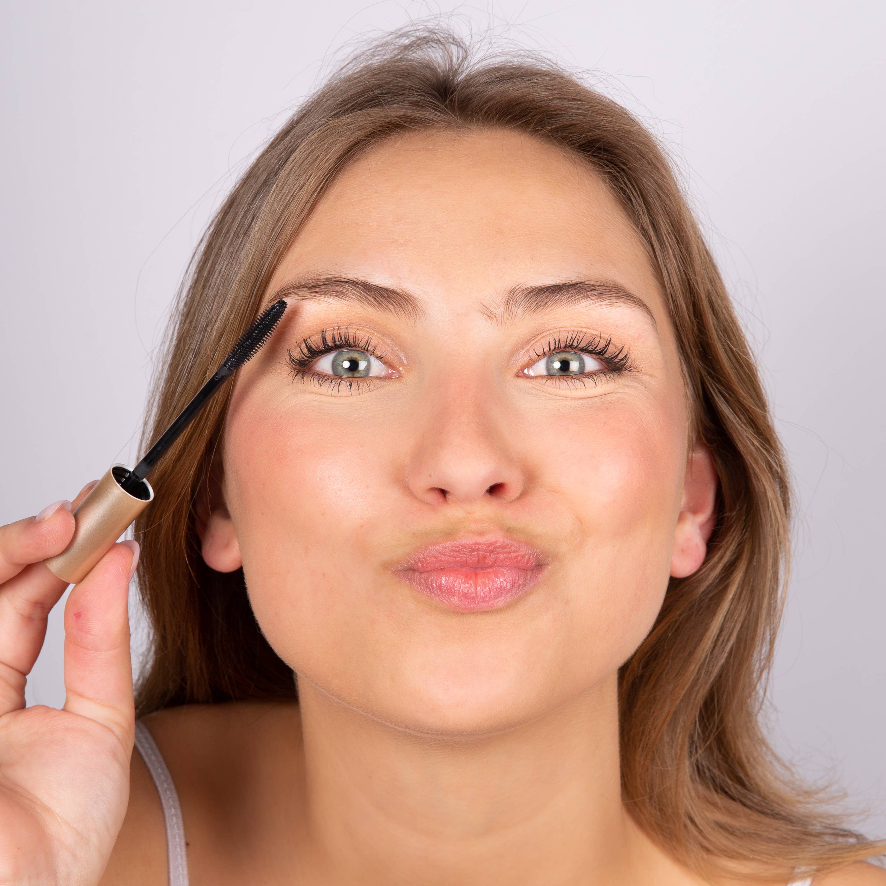 CHARLOTTE BIO - Wholesale Mascara - Natural Volume Boost Mascara5