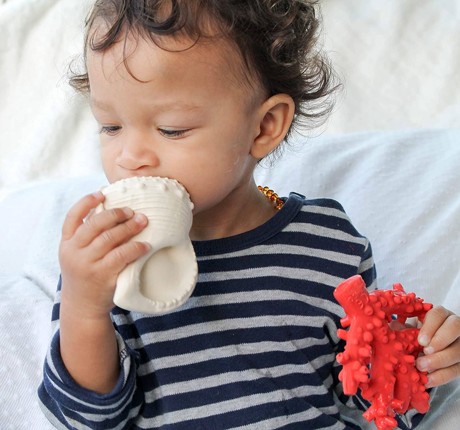 White Shell the Teether, F/Moulded for wholesale on Faire4