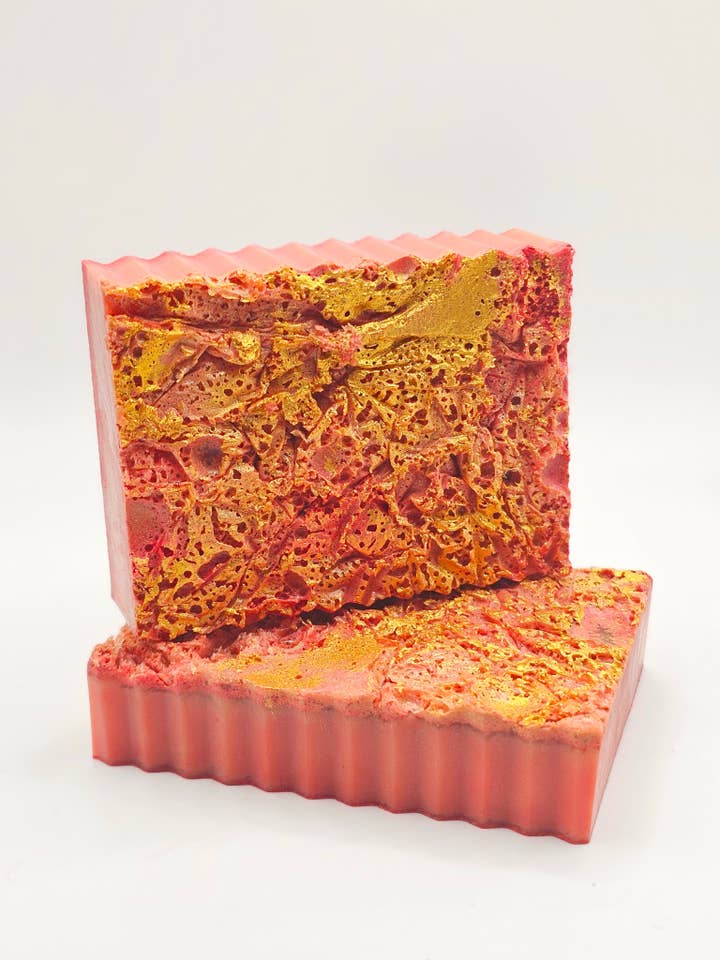 Cranberry Fizz for wholesale by Catching Beauty