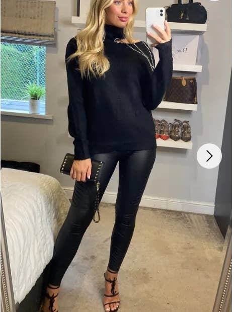 CY FASHION. LONDON - Wholesale Pullover-trui - Dames - Trui met open schouders en kettendetail5