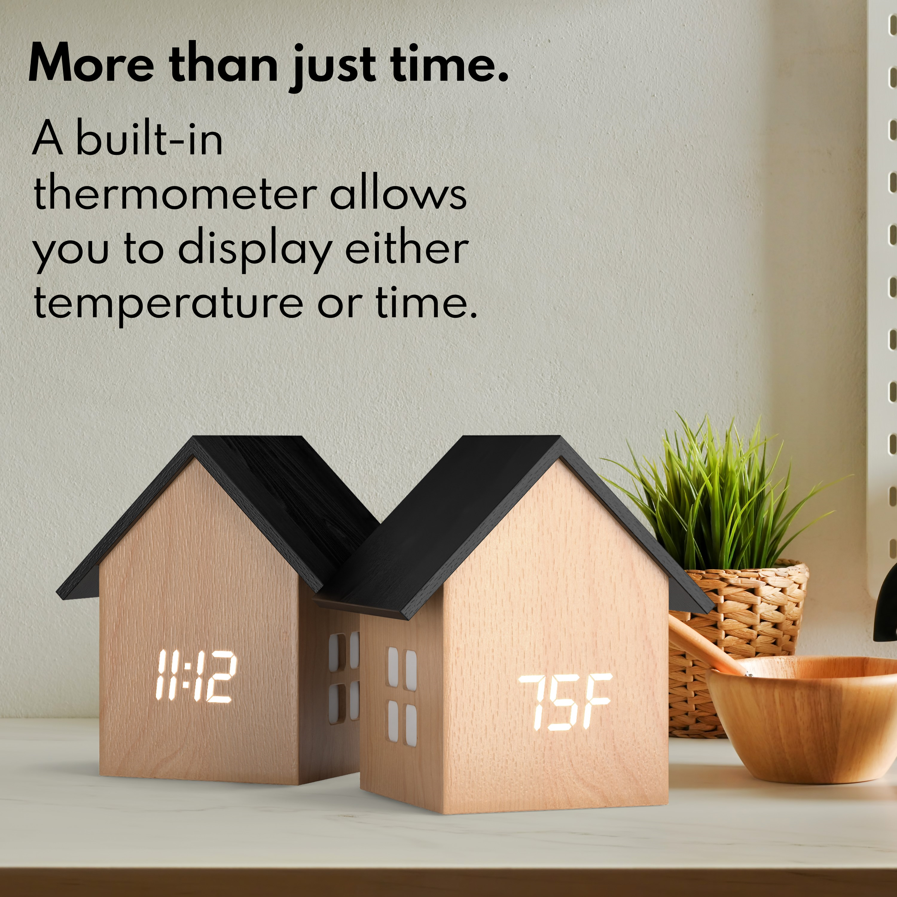 Driini - Wholesale Alarm clock - Driini Digital House Alarm Clock with House Light (Brown)2