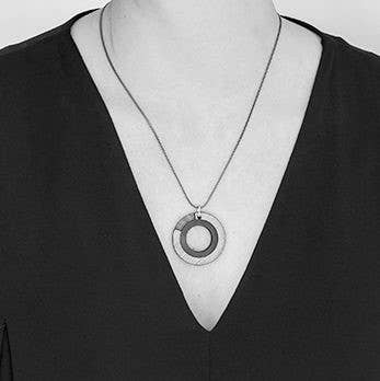 Industrial Jewellery Ltd – wholesale Pendant/charm necklace – Wood Pendant Silver3