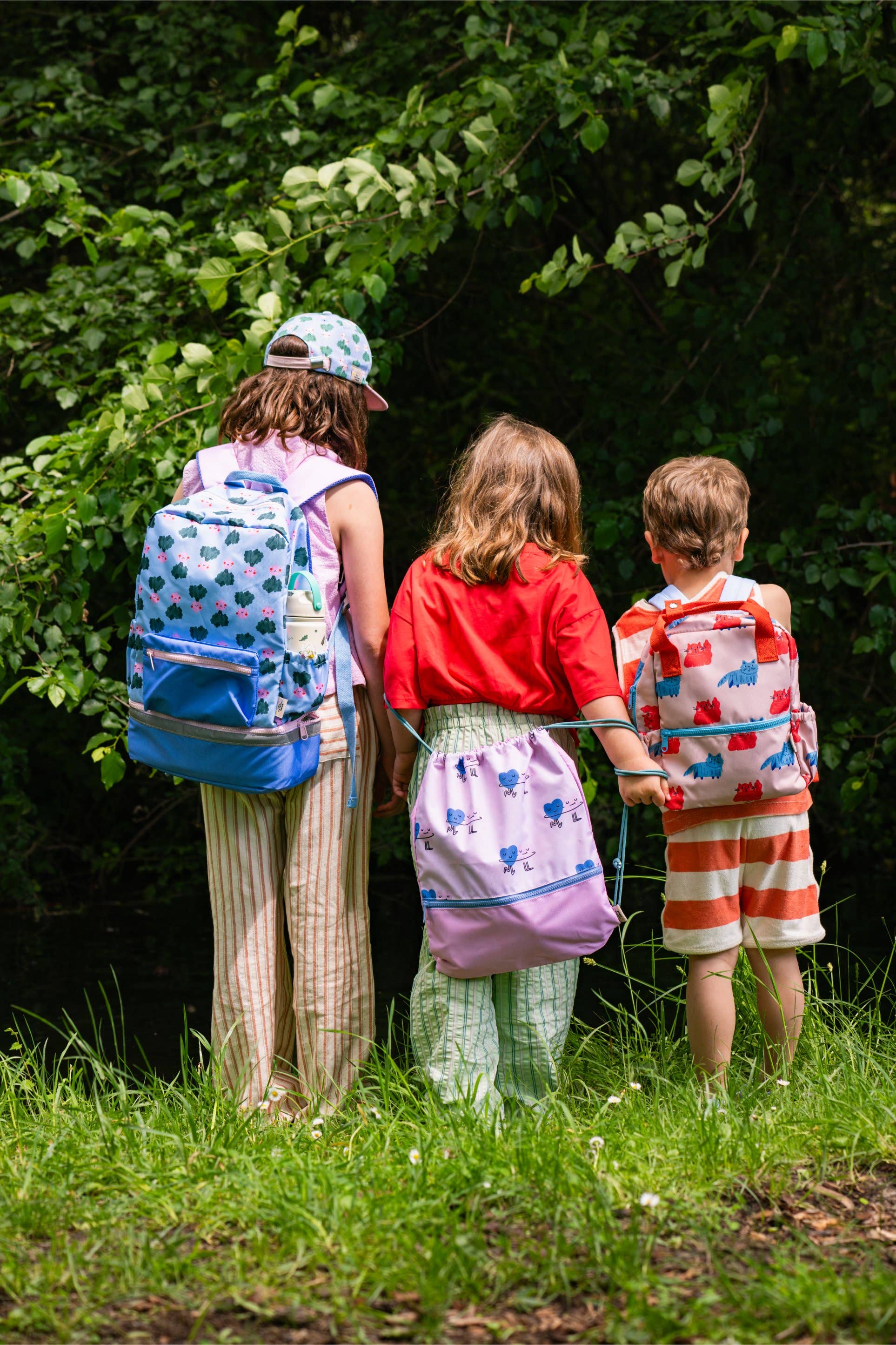 the cotton cloud – wholesale Pencil case/pouch – Drawstring Bag Dancing Hearts2