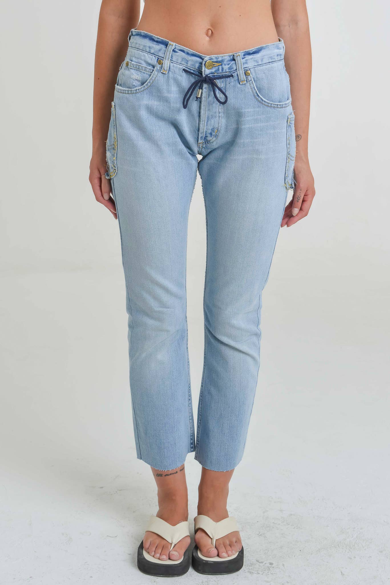 DENIM MIX KLIPPA JEANS för wholesale på Faire3