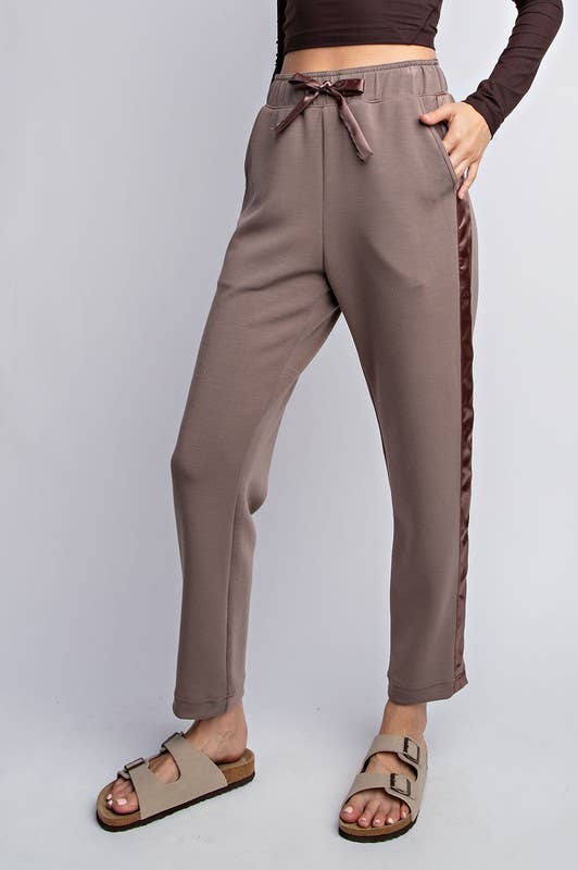 Sunday Morning - Wholesale Lounge Sweatpants/Joggers - Women's - P146237 Straight Leg Jogger with Side Satin Detail4