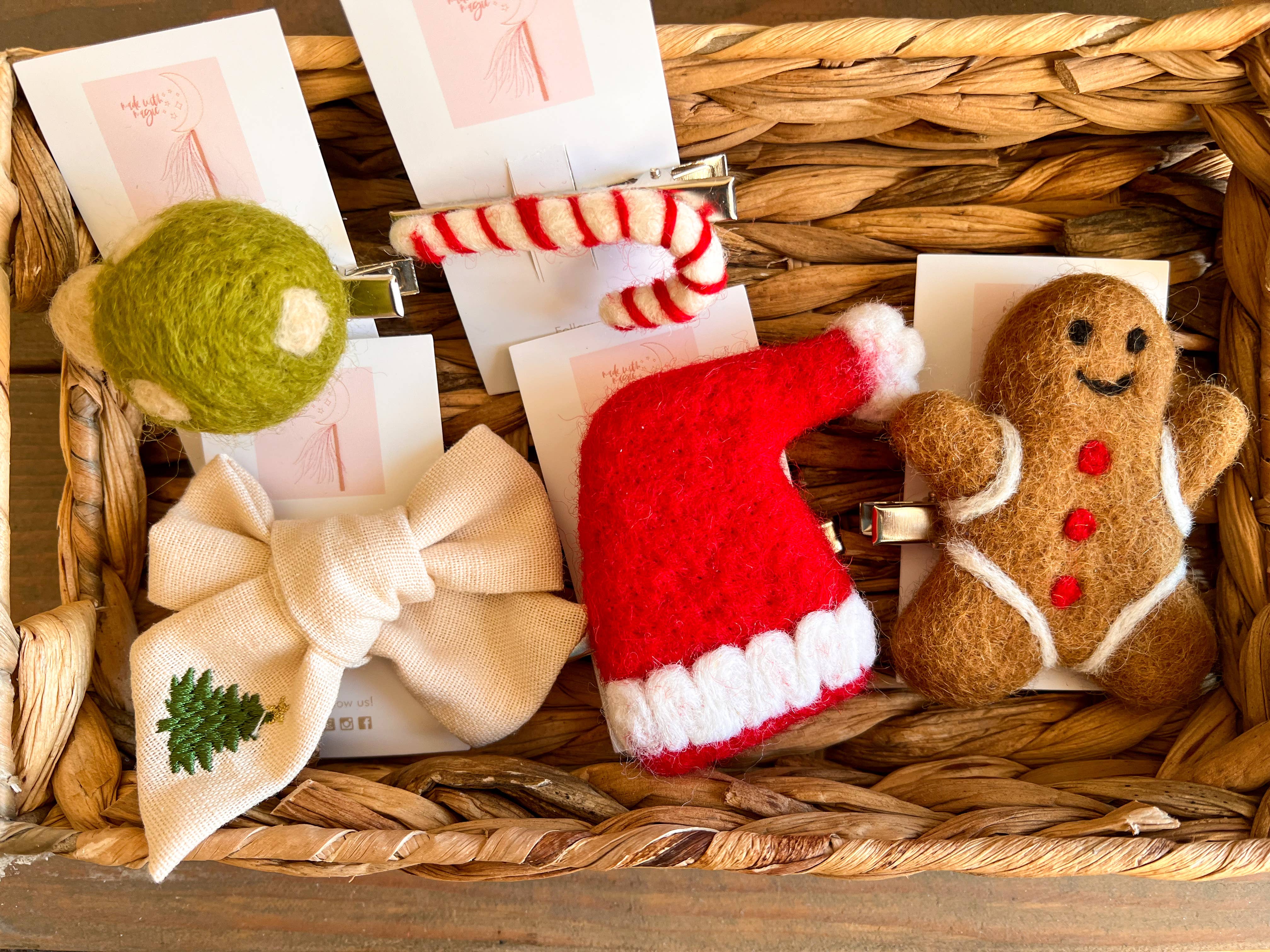 Made With Magic – wholesale Hårklämma - Barn – Pepparkakor Man Filt Shape Hair Clip4