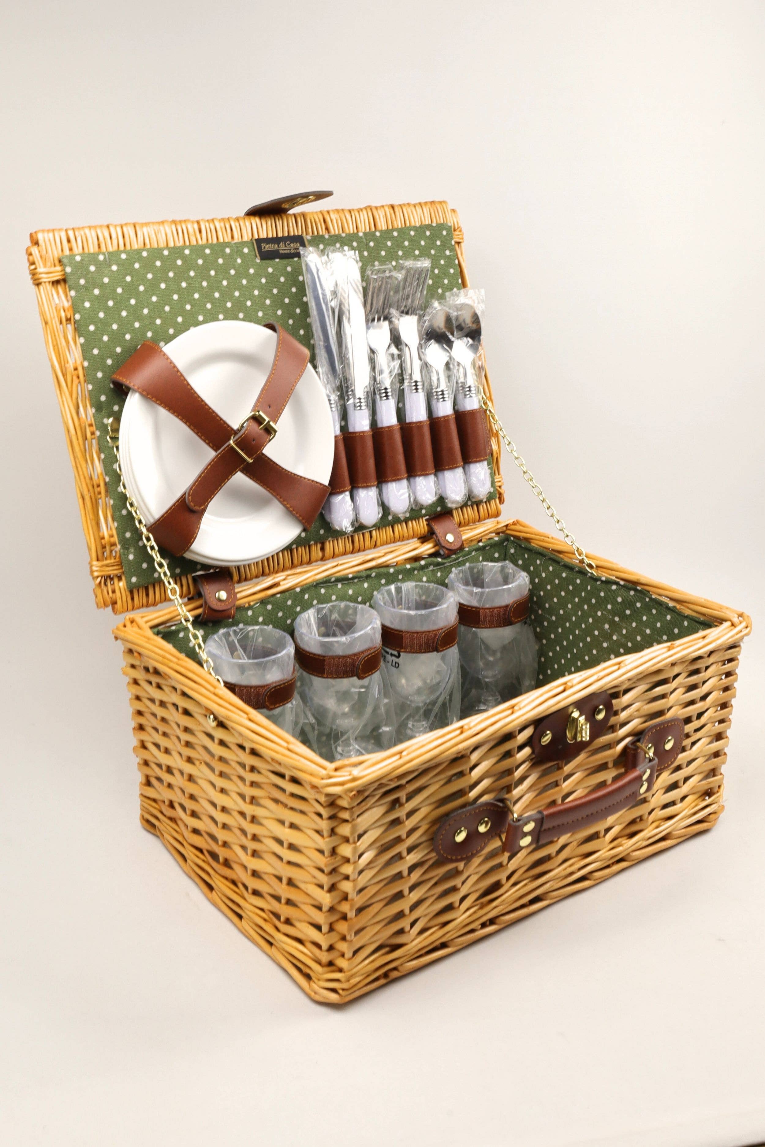 PIETRA DI CASA - Wholesale Picnic Basket - The Picnic Basket 7